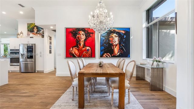 2633 Oakbrook Dr, Weston, FL 33332