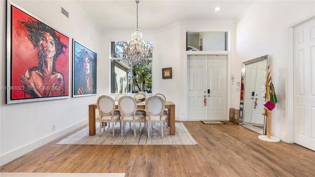 2633 Oakbrook Dr, Weston, FL 33332