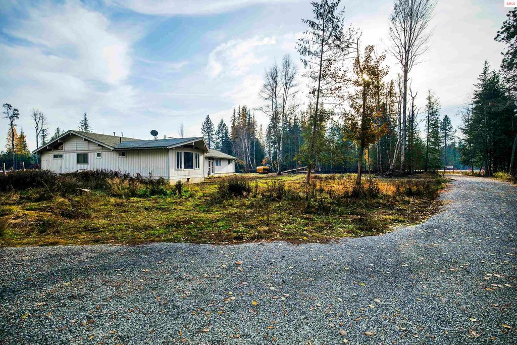 478121 US-95, Ponderay, ID 83852 photo 4