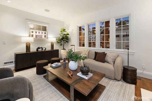 298 32nd Avenue, San Francisco, CA 94121