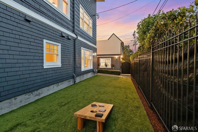 298 32nd Avenue, San Francisco, CA 94121