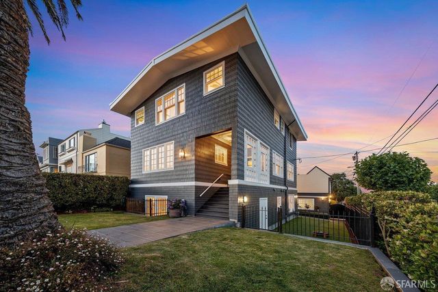 298 32nd Avenue, San Francisco, CA 94121