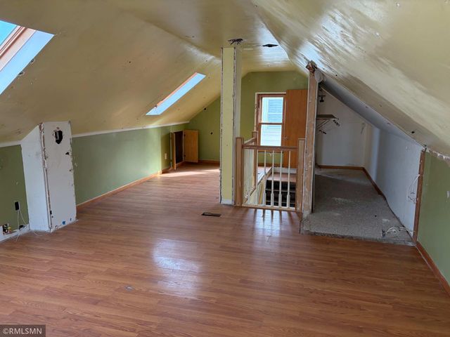 5230 Irving Avenue N, Minneapolis, MN 55430