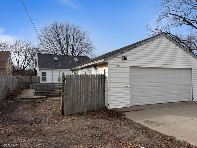 5230 Irving Avenue N, Minneapolis, MN 55430
