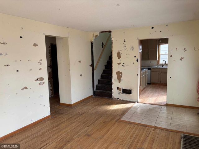 5230 Irving Avenue N, Minneapolis, MN 55430