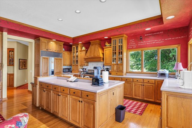 401 M County Road 2425 N, Mahomet, IL 61853