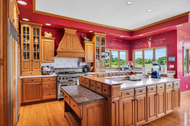 401 M County Road 2425 N, Mahomet, IL 61853