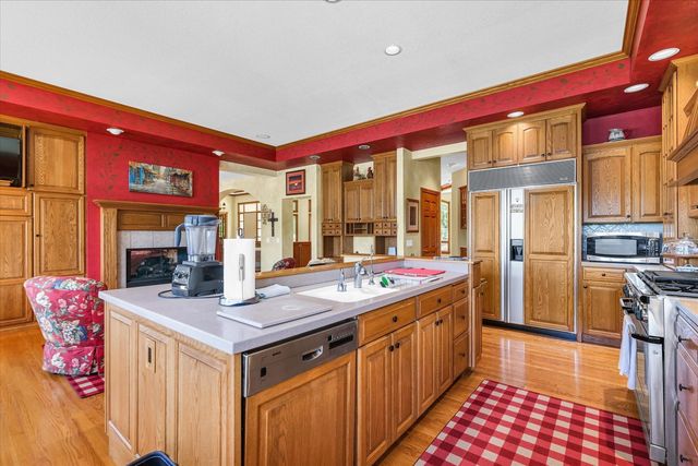 401 M County Road 2425 N, Mahomet, IL 61853