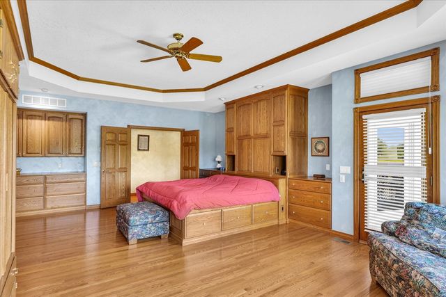 401 M County Road 2425 N, Mahomet, IL 61853