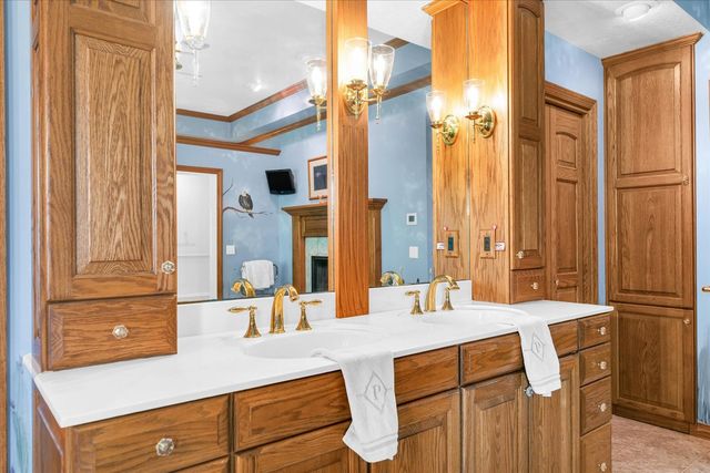 401 M County Road 2425 N, Mahomet, IL 61853