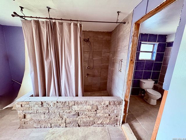 3233 Yucca Loop, Eagle Pass, TX 78852