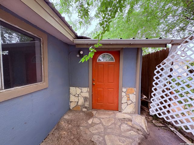 3233 Yucca Loop, Eagle Pass, TX 78852