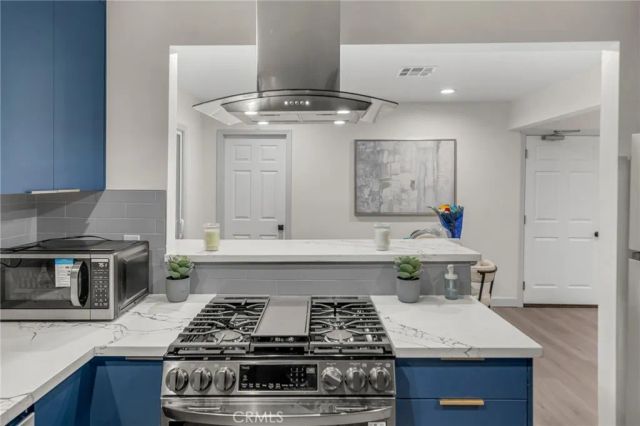 14611 Cerise Avenue, Hawthorne, CA 90250