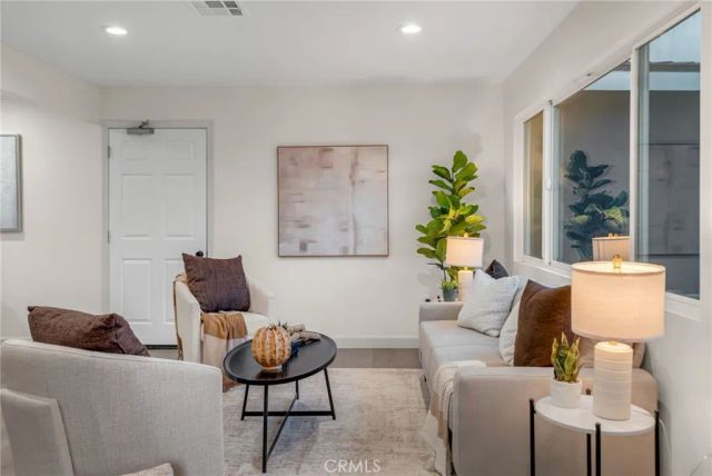 14611 Cerise Avenue, Hawthorne, CA 90250