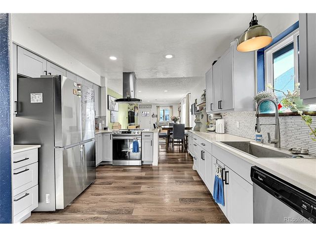 303 S 2nd Ave, Brighton, CO 80601