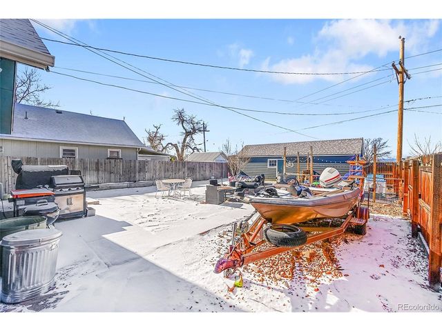 303 S 2nd Ave, Brighton, CO 80601