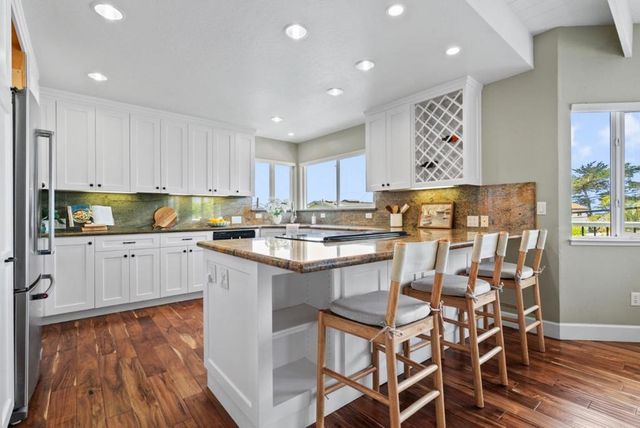 523 Middlefield Drive, Aptos, CA 95003