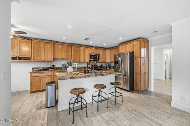 847 Links View Drive, Simi Valley, CA 93065