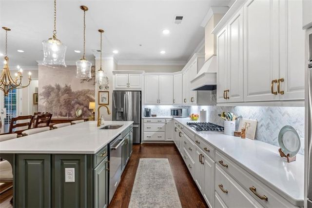 1937 Finnish Lane, Kennesaw, GA 30152