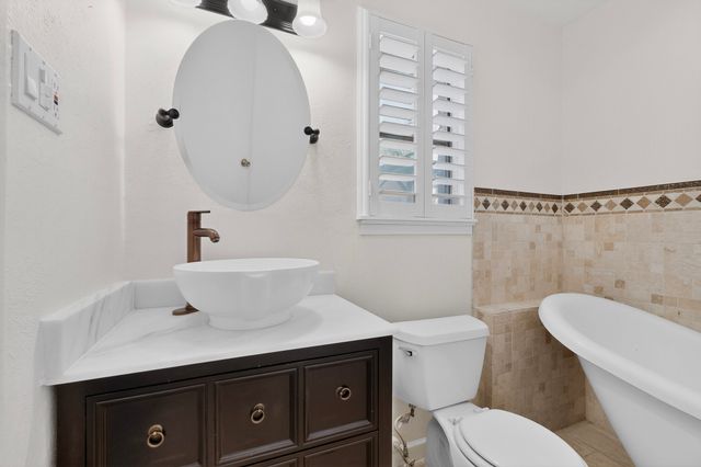 412 Elaine Drive, Irving, TX 75060