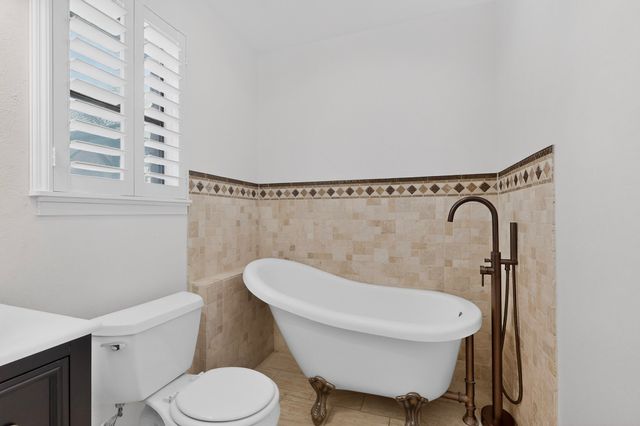 412 Elaine Drive, Irving, TX 75060