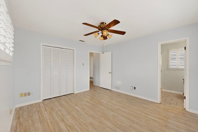 412 Elaine Drive, Irving, TX 75060