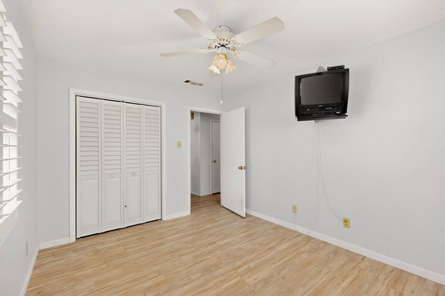 412 Elaine Drive, Irving, TX 75060