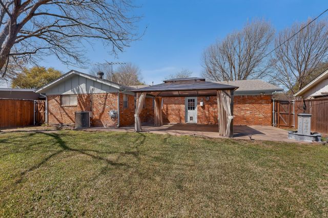 412 Elaine Drive, Irving, TX 75060