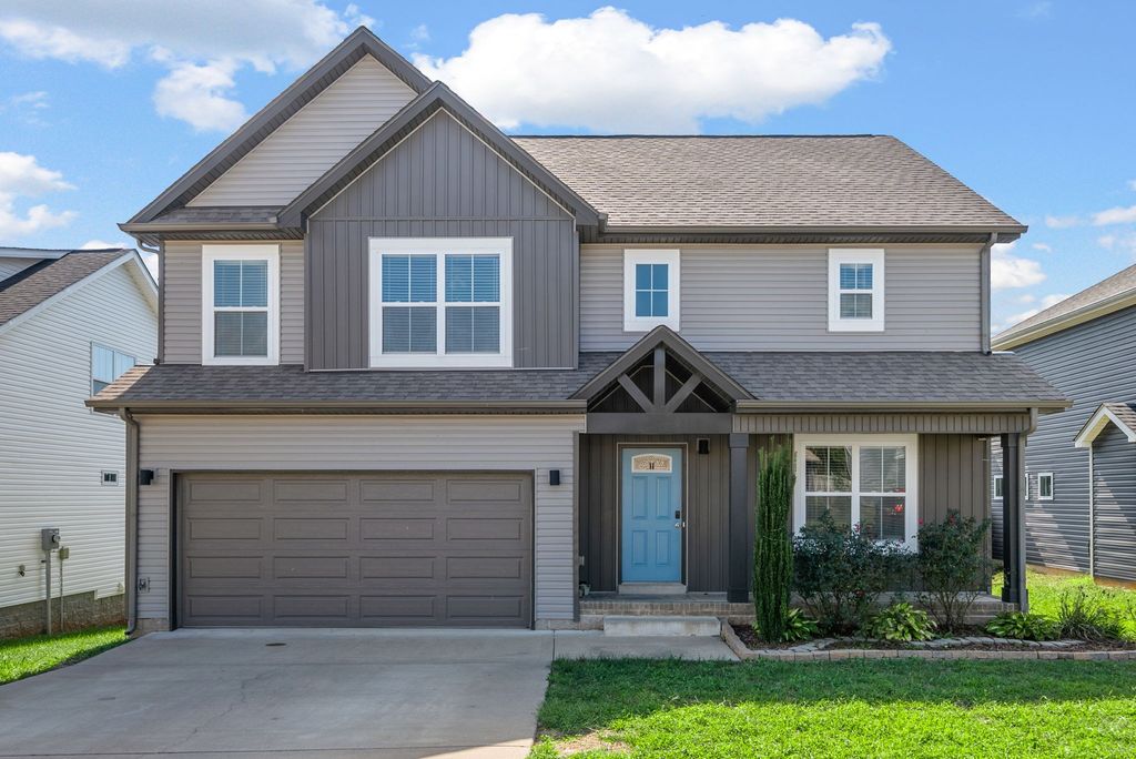 1114 Eagles View Dr, Clarksville, TN 37040