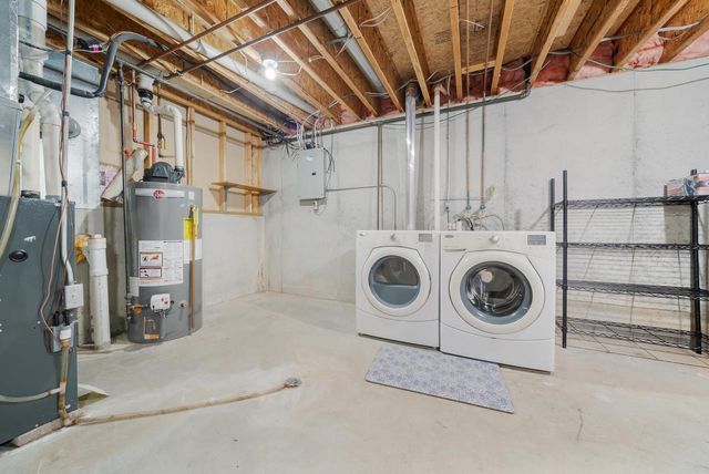 2117 CLOUDVIEW COURT, Appleton, WI 54914