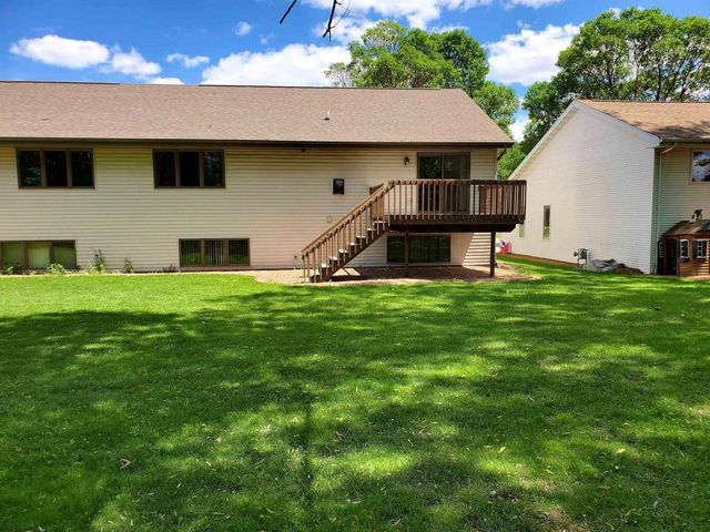 2117 CLOUDVIEW COURT, Appleton, WI 54914