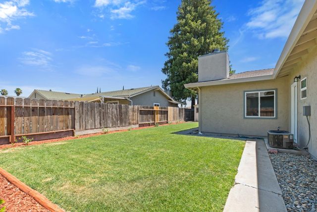 2600 Yale Ave, Turlock, CA 95382