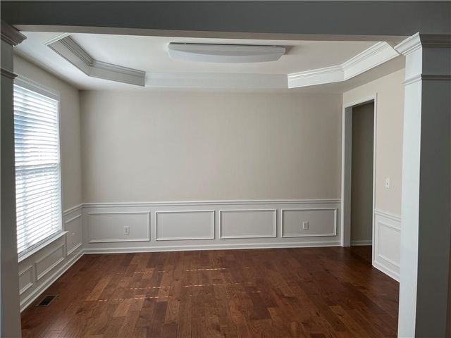 555 Midhurst Place, Johns Creek, GA 30024