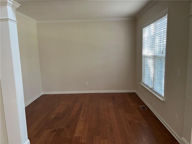 555 Midhurst Place, Johns Creek, GA 30024