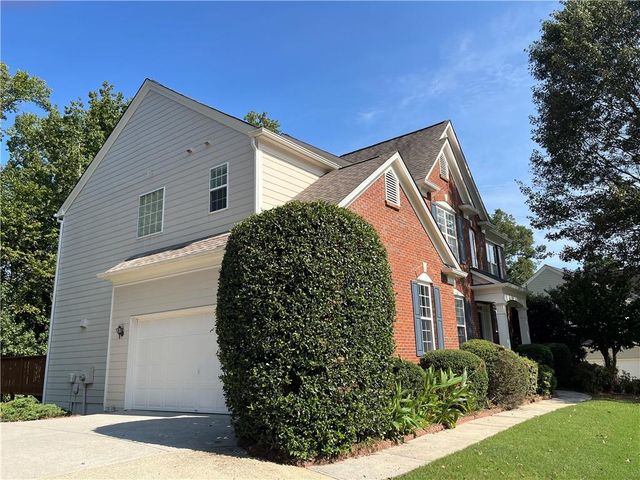 555 Midhurst Place, Johns Creek, GA 30024