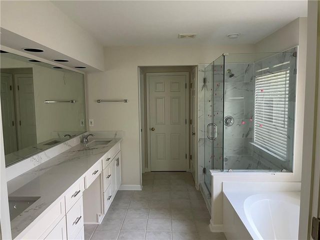 555 Midhurst Place, Johns Creek, GA 30024