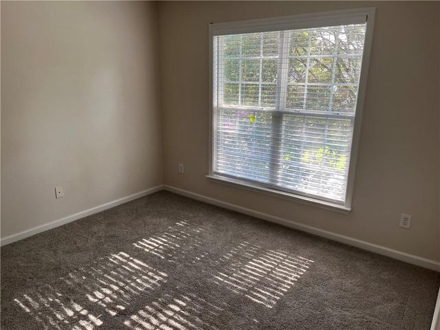 555 Midhurst Place, Johns Creek, GA 30024