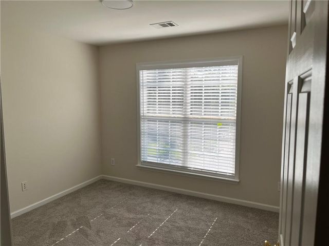 555 Midhurst Place, Johns Creek, GA 30024