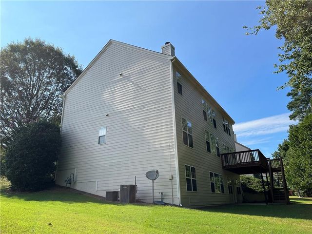 555 Midhurst Place, Johns Creek, GA 30024