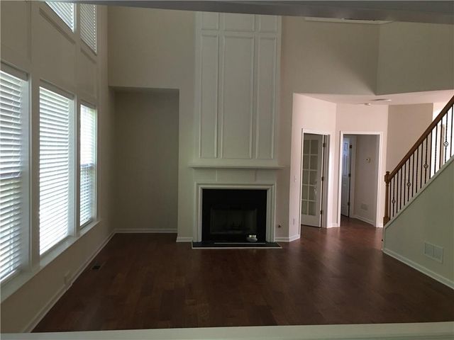 555 Midhurst Place, Johns Creek, GA 30024