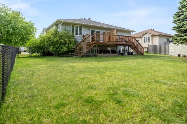 2835 Wheatland Drive S, Fargo, ND 58103