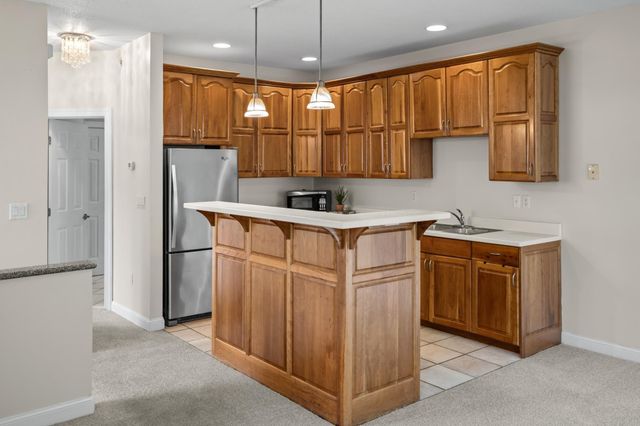 2835 Wheatland Drive S, Fargo, ND 58103