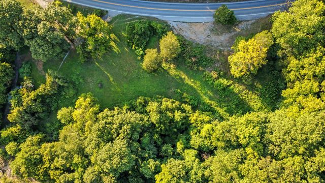 1986 Highway 76, Adams, TN 37010