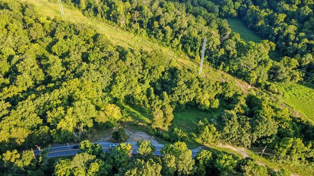 1986 Highway 76, Adams, TN 37010