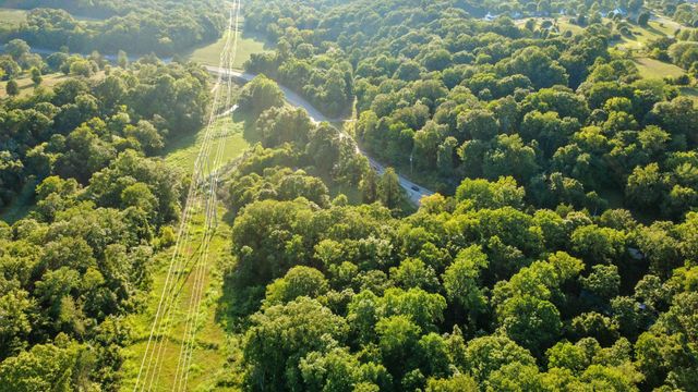 1986 Highway 76, Adams, TN 37010