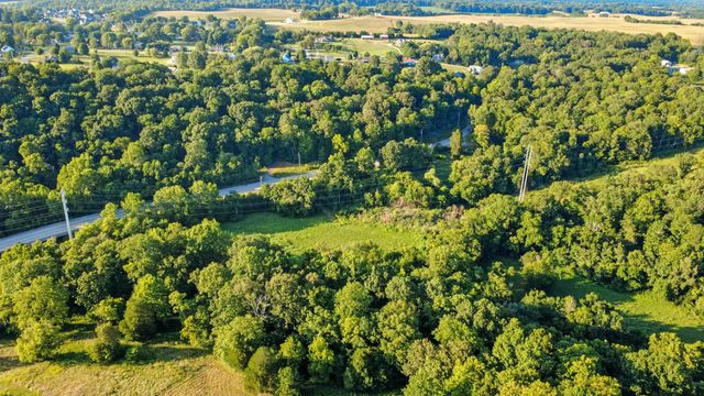 1986 Highway 76, Adams, TN 37010