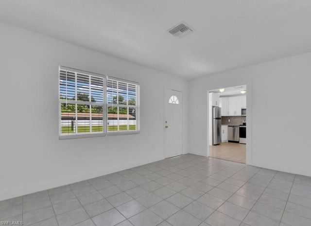 915 Alderman ST, Fort Myers, FL 33916