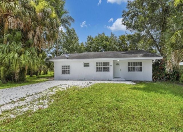 915 Alderman ST, Fort Myers, FL 33916