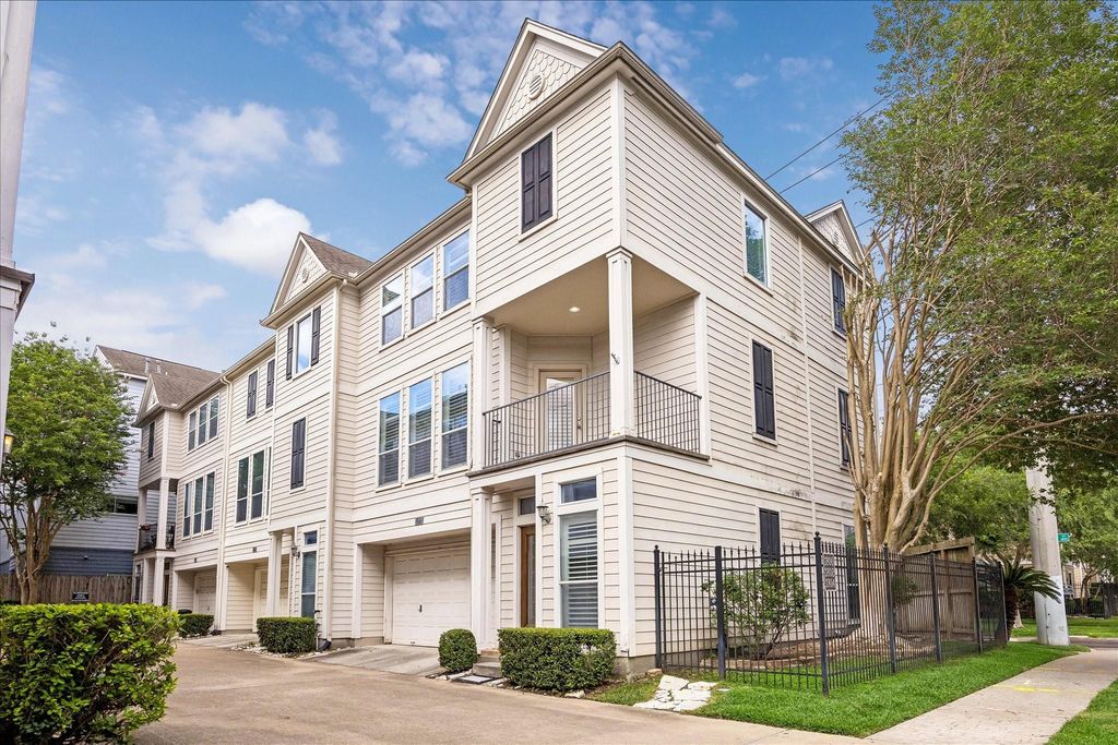 1800 W Webster Street, Houston, TX 77019