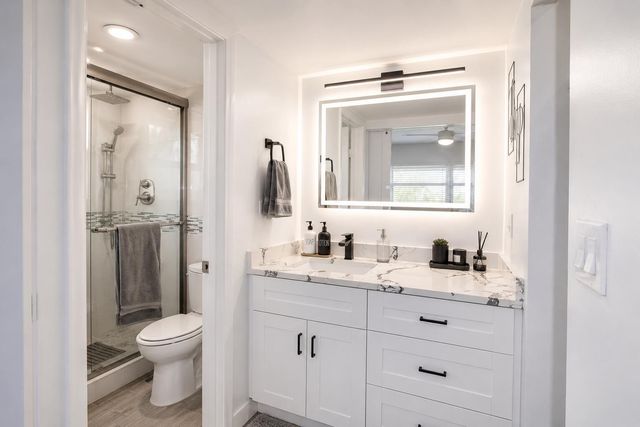 7787 Golf Cir Drive 301, Margate, FL 33063